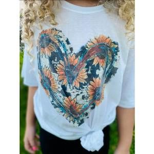 NEW ANNIE & ABBIE sunflower heart tee in white
